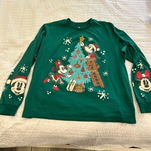 Disney XXL Festive Green Long Sleeve Tee